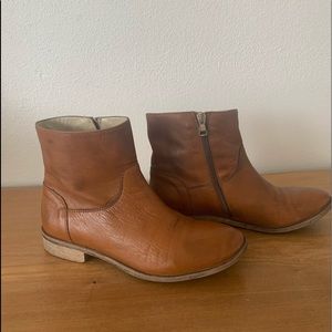 italian leather ankle boots